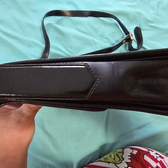 Vintage Unique Fendi Black Crossbody Bag with Geometric Pattern - Picture 5 of 14